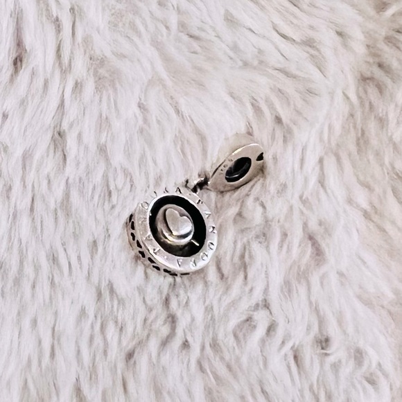 Pandora Charm - Picture 3 of 4